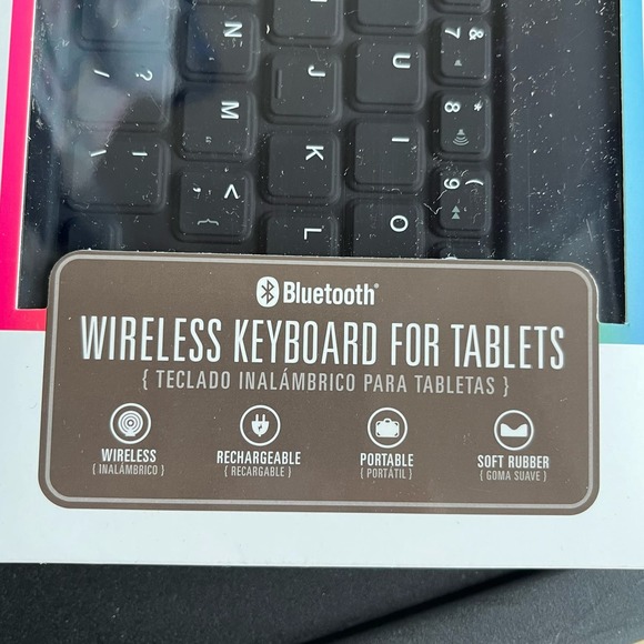 Polaroid NEW Wireless Keyboard for Tablets Silicone Bluetooth - Picture 2 of 4